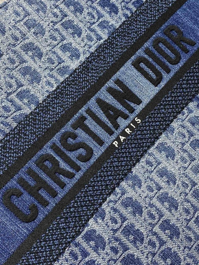 Christian Dior Shopping Bags